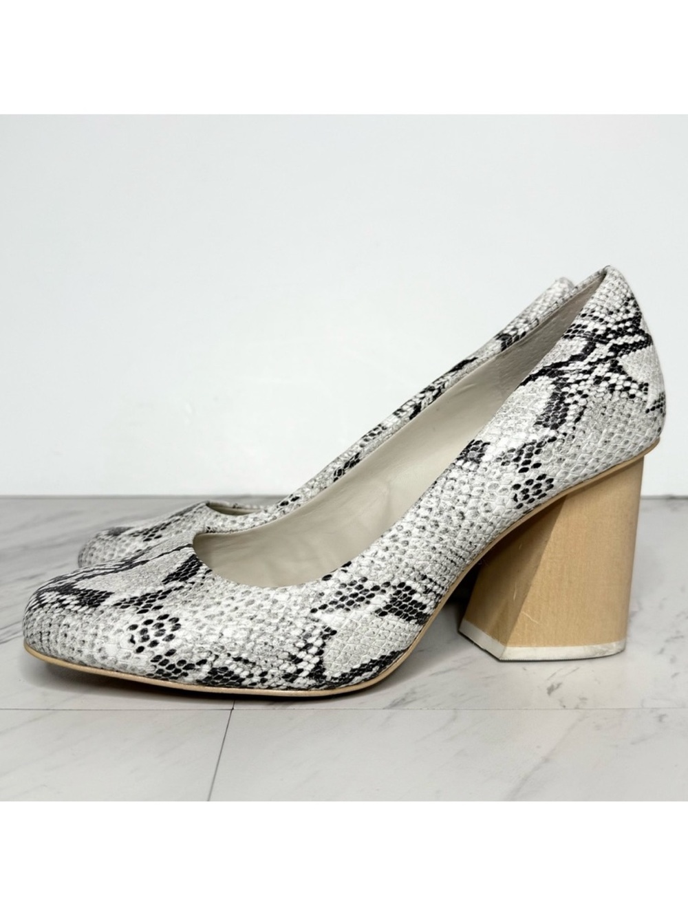 Imagine Vince Camuto Snakeprint Pump Heel 7M